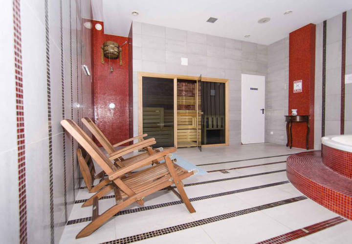 Rekonštrukcia sauny s himalájskou soľou v športovo-wellness centre OAZIS