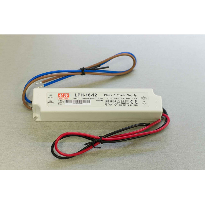 LED himalájske soľné svetlo, lipové drevo