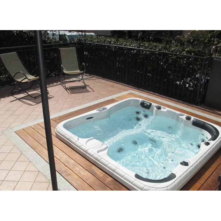 SPA masážny bazén – Refresh