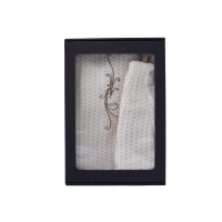 Darčeková sada v darčekovej krabičke PRE ŽIU. Dámska saunová čiapka a zástera - ĽANOVÁ, vyšívaná