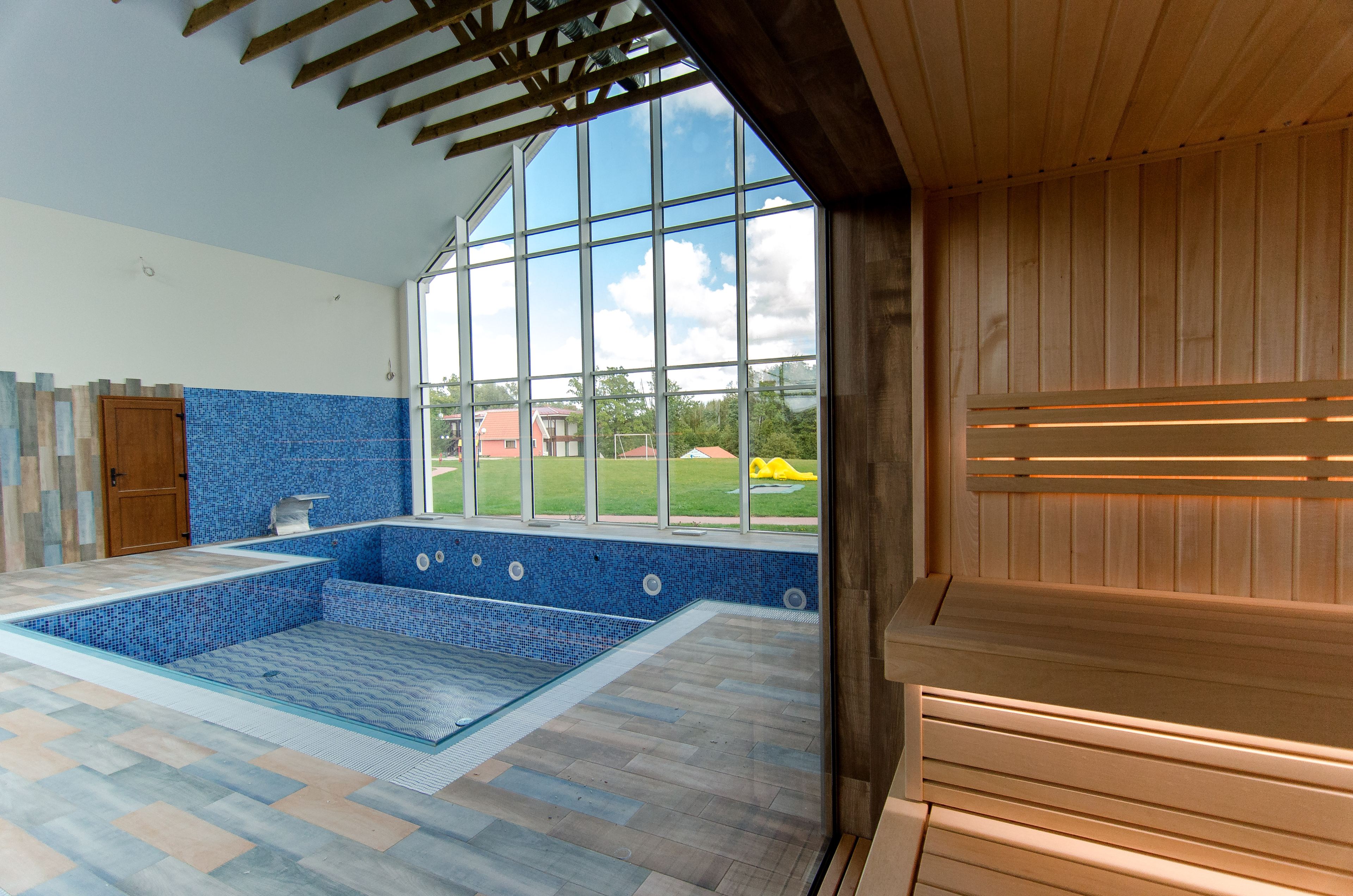 Krytý bazén a sauna