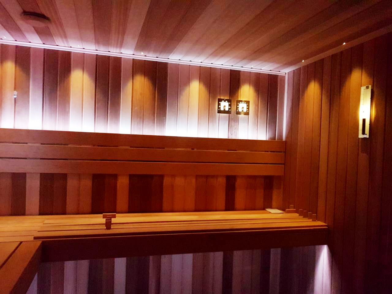 Sauna s jelšovým a kanadským cédrovým drevom